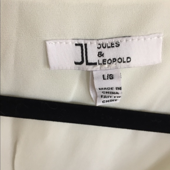 Jules and Leopold  blouse - Picture 4 of 5